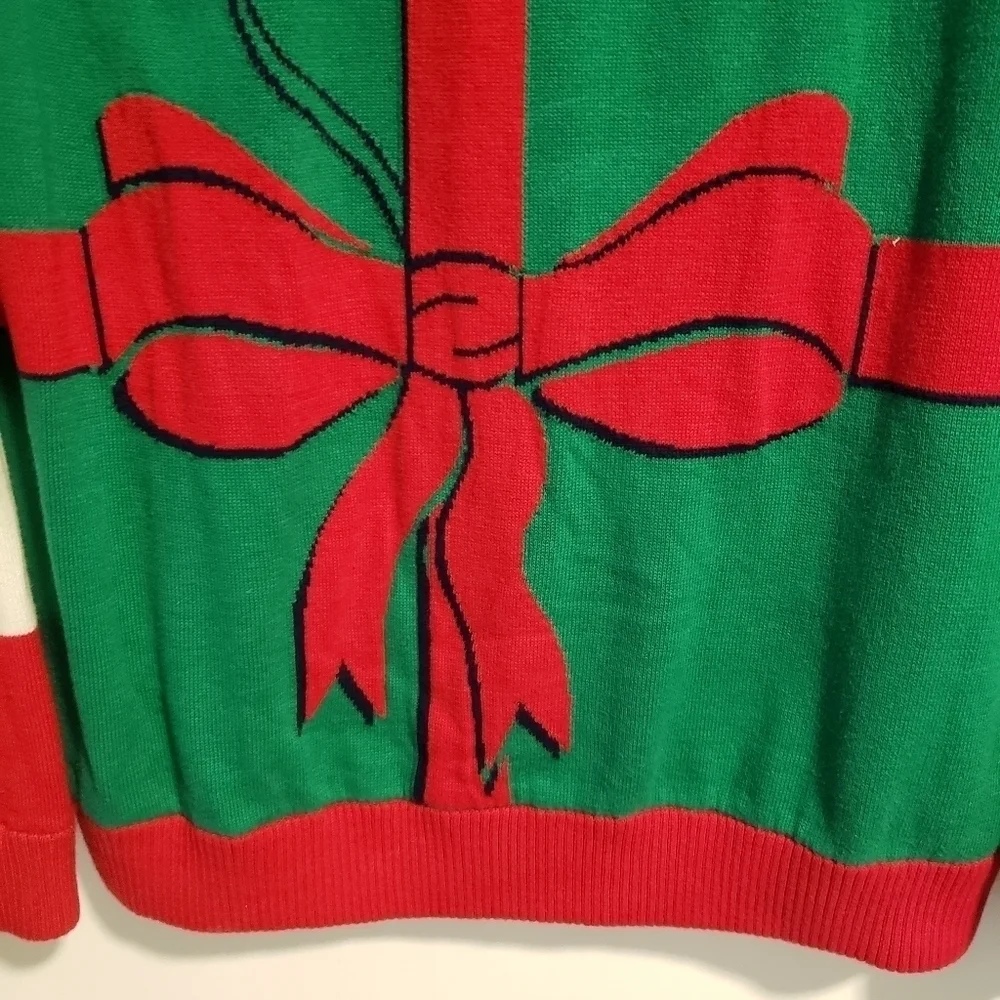 UGLY CHRISTMAS SWEATER- BEST PACKAGE EVER Sz M